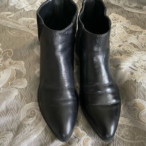 NINE WEST ankle boots